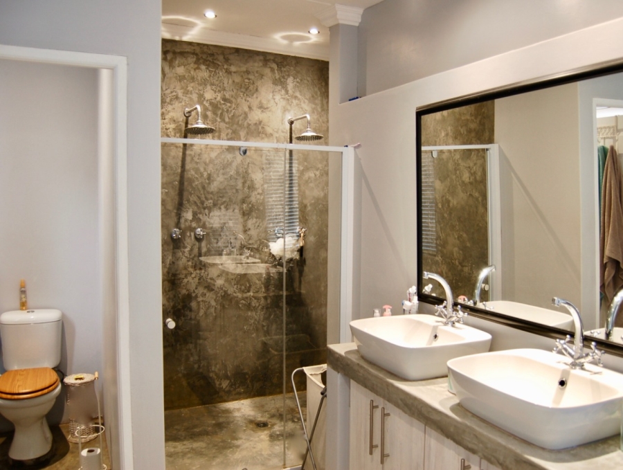 3 Bedroom Property for Sale in Bergsig Western Cape